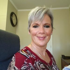 Meet your Posher, Sandi